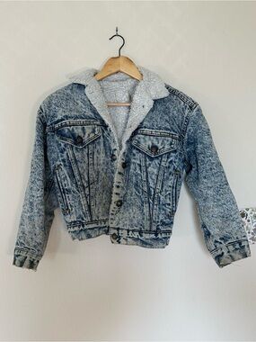 80s Levi's Acid-Wash Faux-Sherpa Lined Denim Jacket - Light Blue